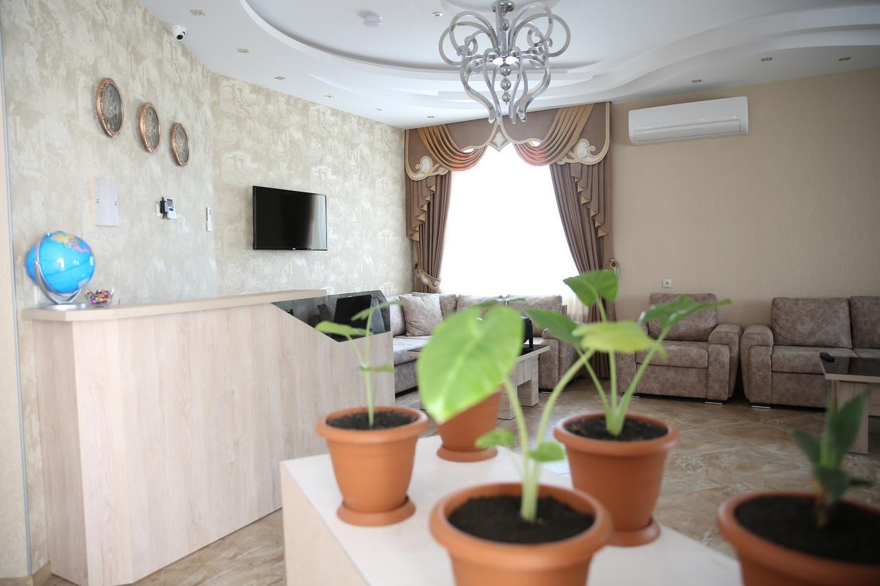 Gk Villa Tbilisi Eksteriør bilde