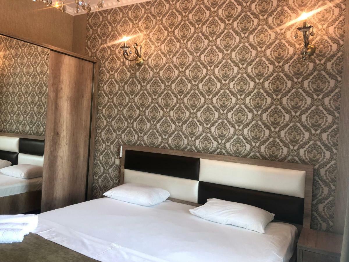 Gk Villa Tbilisi Eksteriør bilde