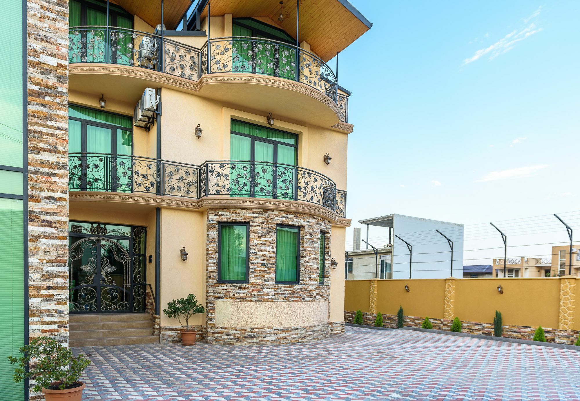 Gk Villa Tbilisi Eksteriør bilde